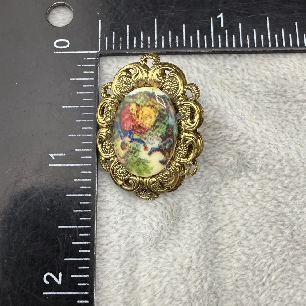 Vintage Western Germany Brooch Courting Couple Porcelain Gold Tone Filigree